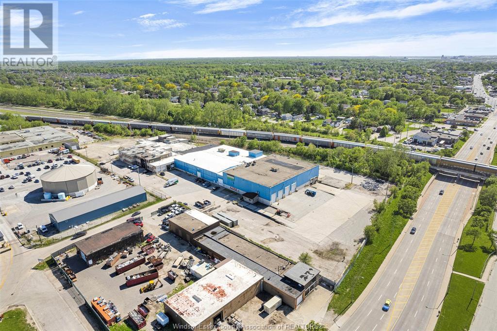 1153 Tecumseh Road, Windsor — primary photograph