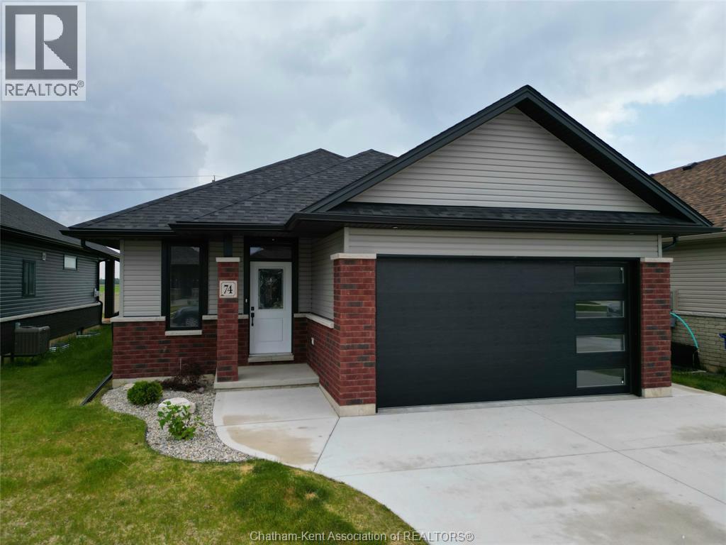 Single Family — 74 Evening Drive, Chatham, Ontario