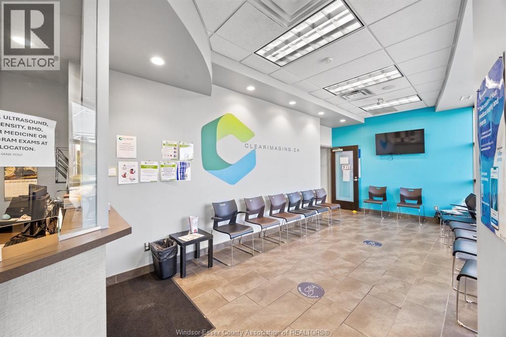 13278 Tecumseh Road #10, Tecumseh — photograph 3