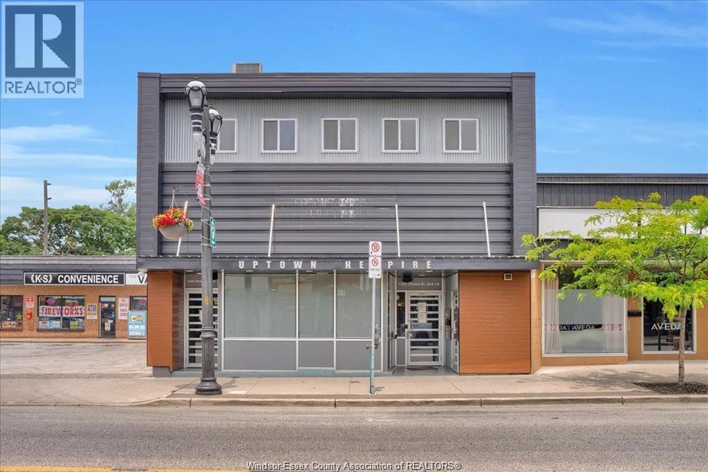 1326 Ottawa, Windsor — primary photograph
