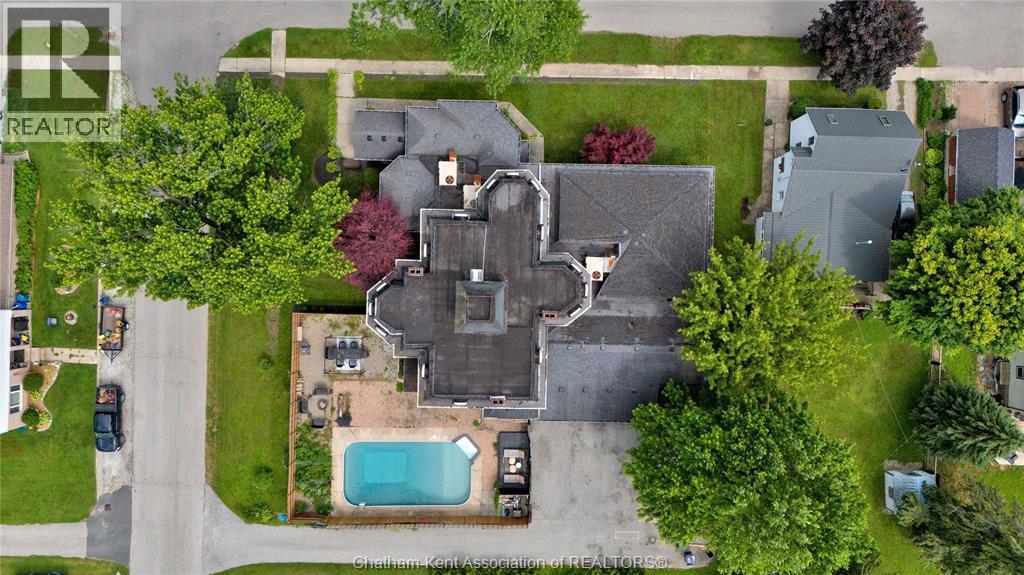 620 Cross Street, Dresden — photograph 3
