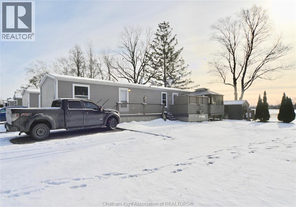 15895 Longwoods Road, Zone Township — primary photograph