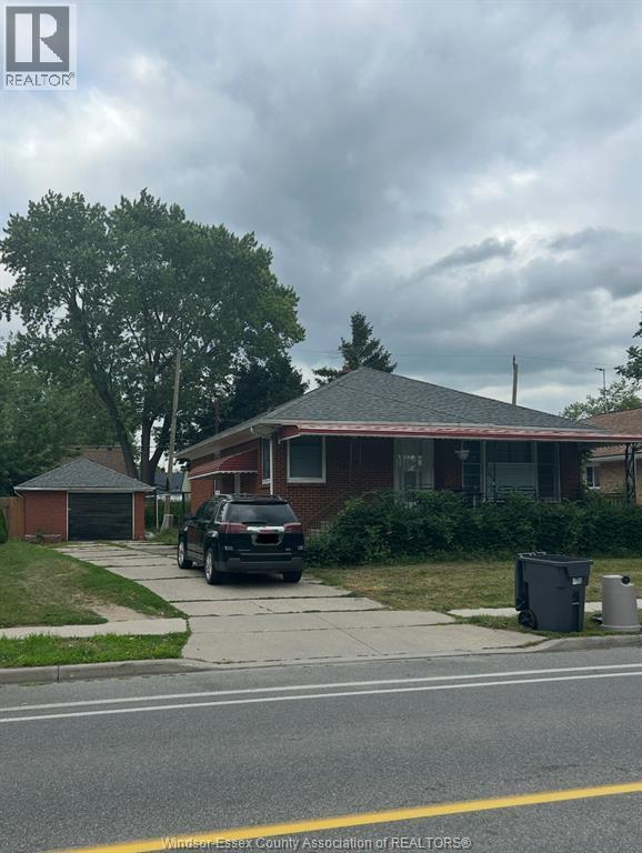 1544 Pillette, Windsor — primary photograph