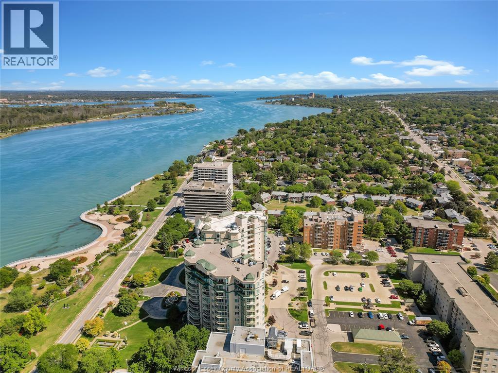 4955 Riverside Drive #802, Windsor — photograph 2