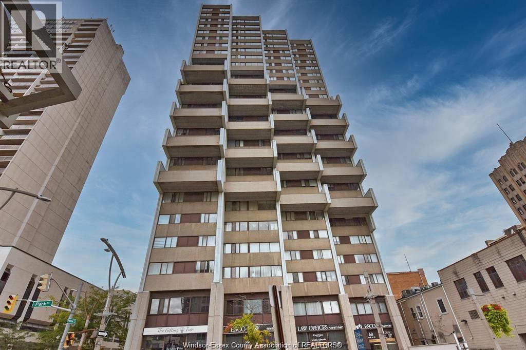 380 Pelissier #2303, Windsor — photograph 2