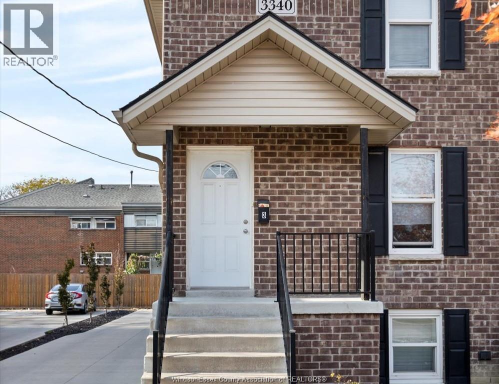 3340 Bloomfield #1, Windsor — photograph 3