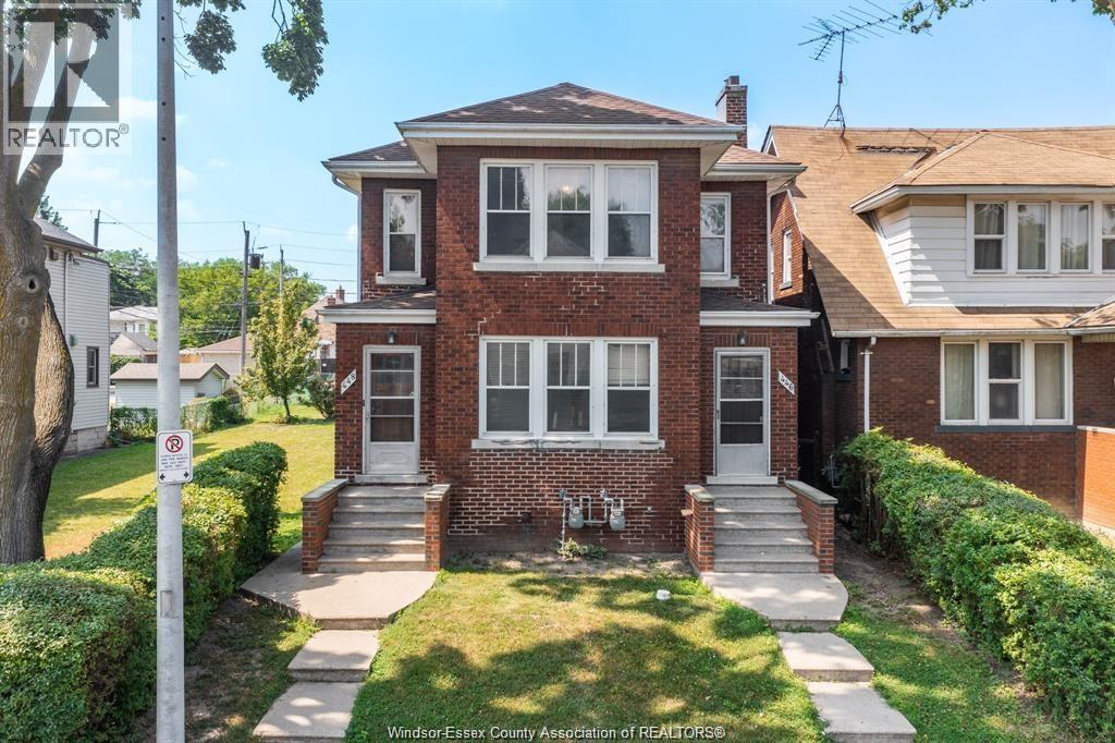 445 Newbury Street, Windsor — primary photograph
