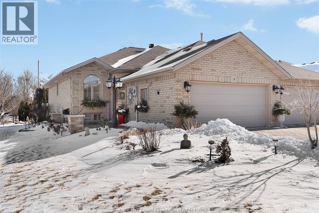 Single Family — 2 Queen's Hill Crescent, Leamington, Ontario