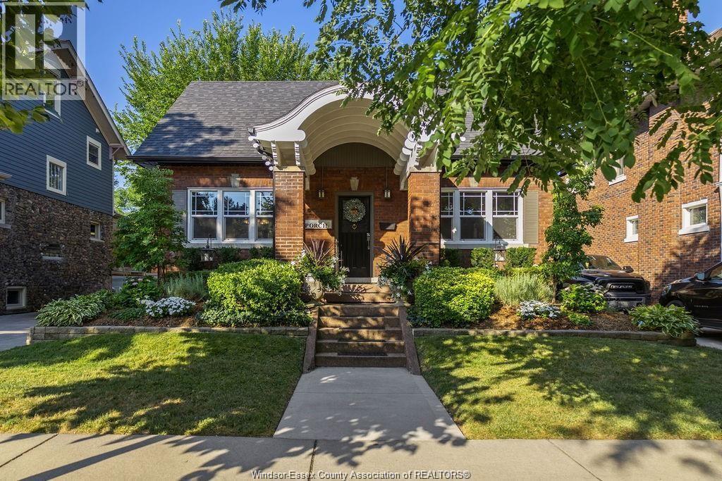1229 Chilver, Windsor — primary photograph