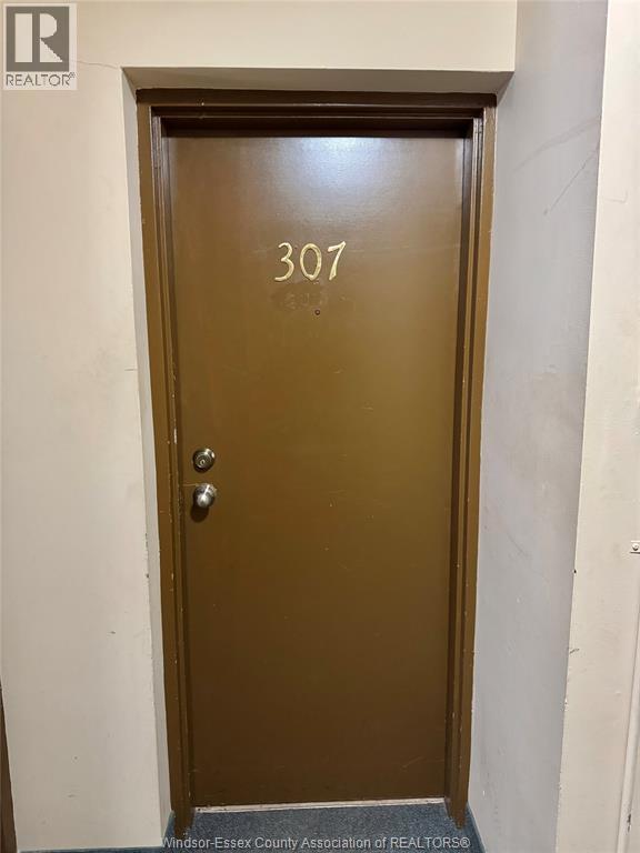 2035 University Avenue #307, Windsor — photograph 3