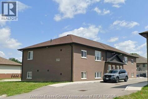 2270 Daytona #D, Windsor — primary photograph
