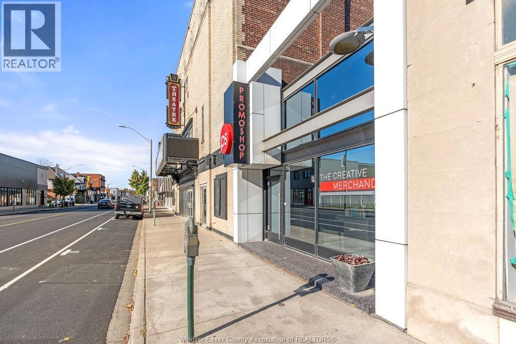 1570 Wyandotte, Windsor — photograph 3