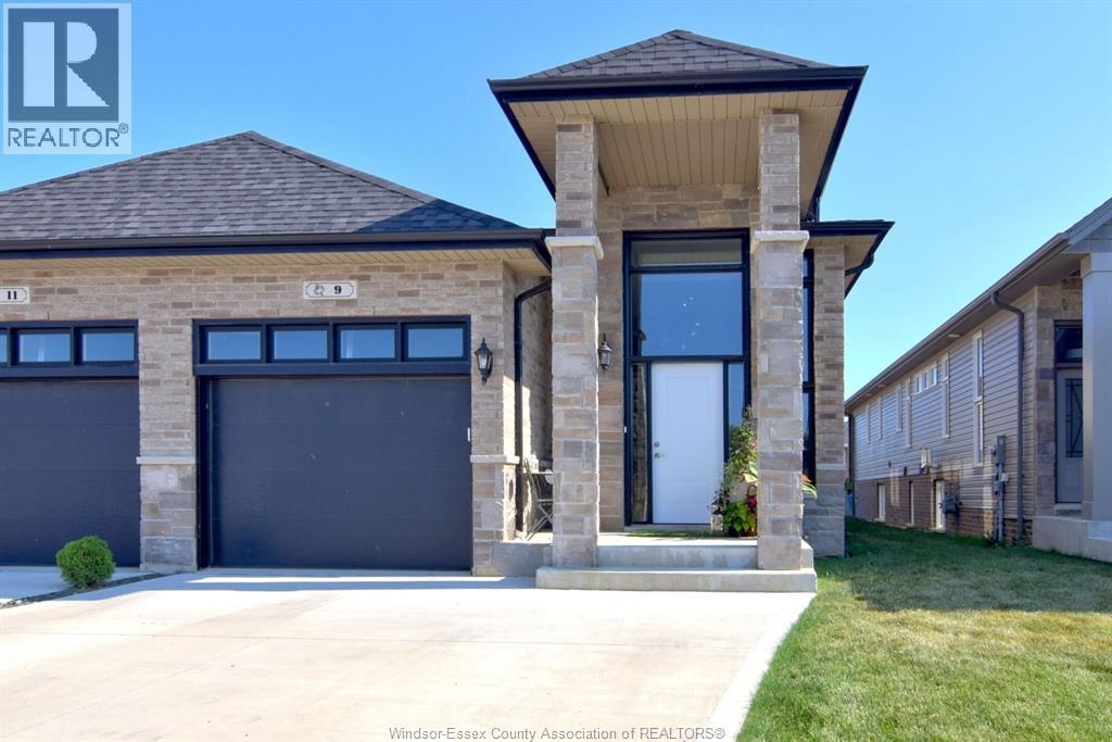 9 Woodland, Kingsville — photograph 2