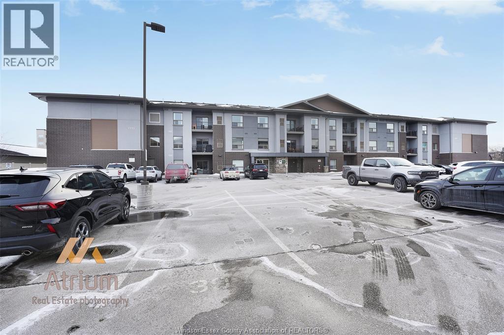 Single Family — 5850 Newman Boulevard, LaSalle, Ontario