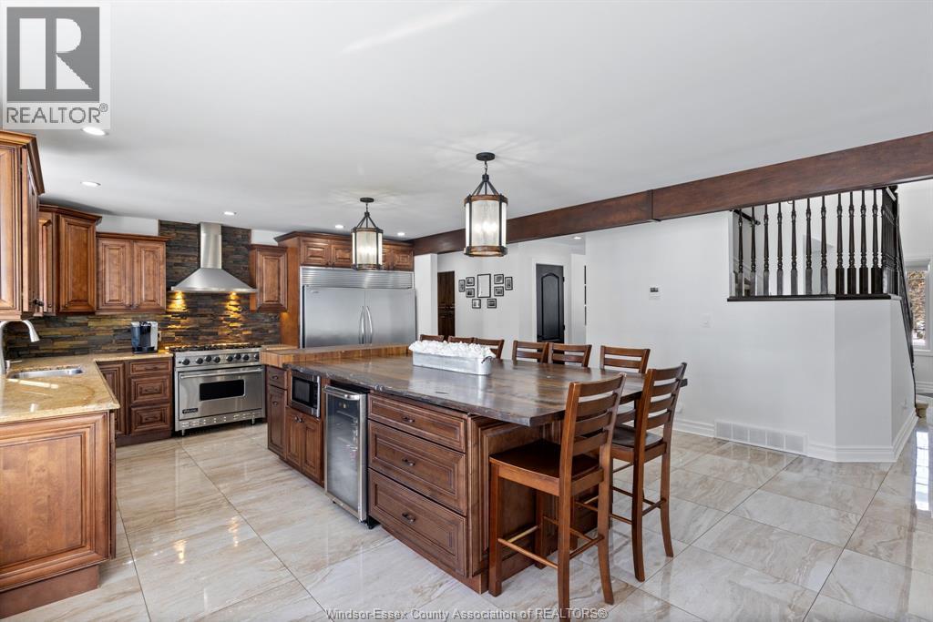 313 Crystal Bay Drive, Amherstburg — photograph 3