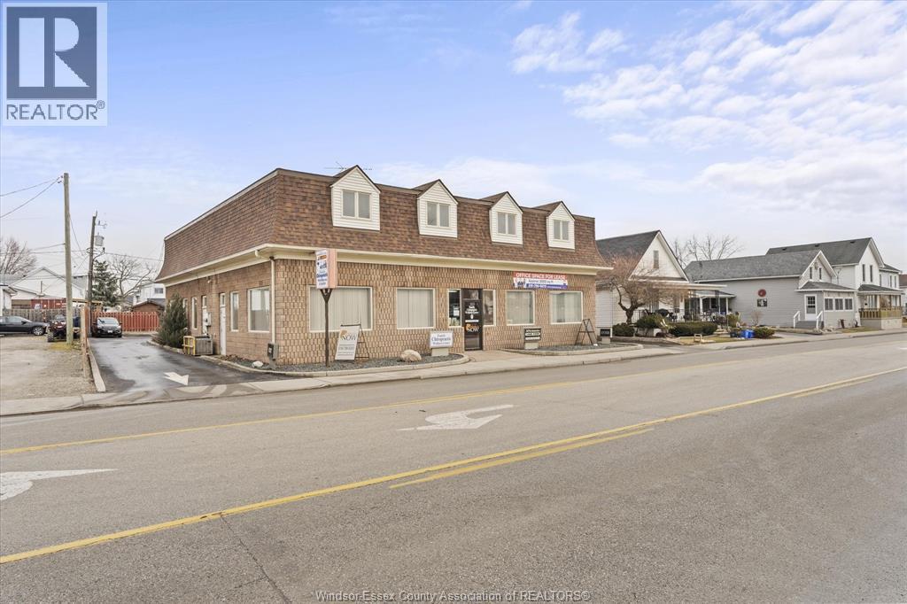 285 Sandwich Street #A, Amherstburg — photograph 2