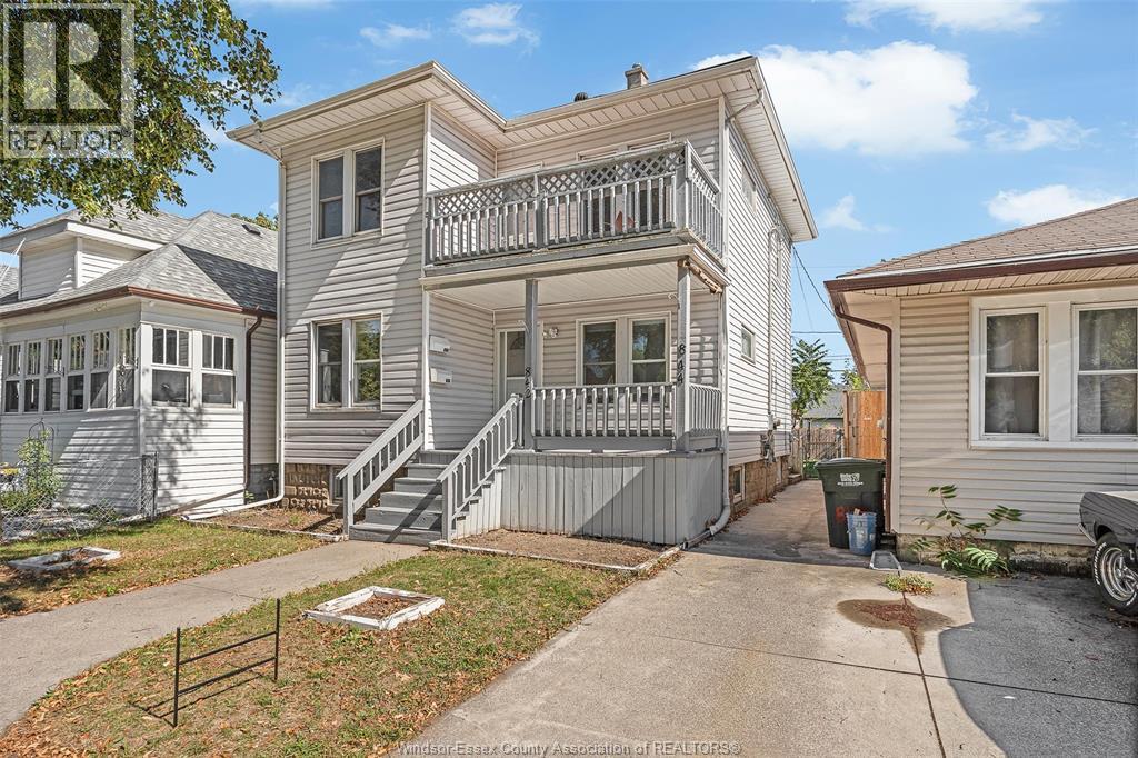 842-844 Ellrose Avenue, Windsor — primary photograph