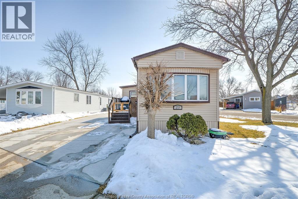 29 Parkside, McGregor — photograph 2