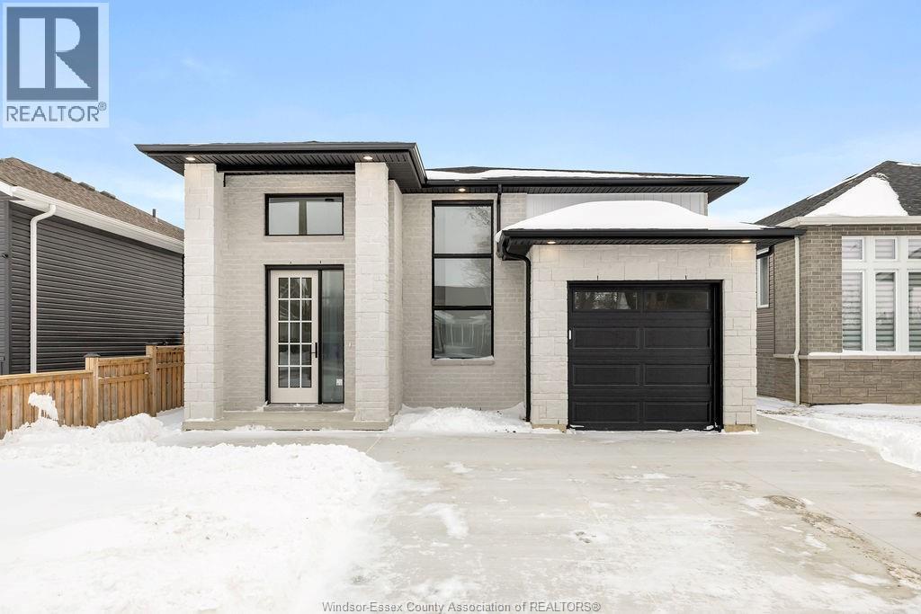 Single Family — 1063 Maple Avenue, Kingsville, Ontario