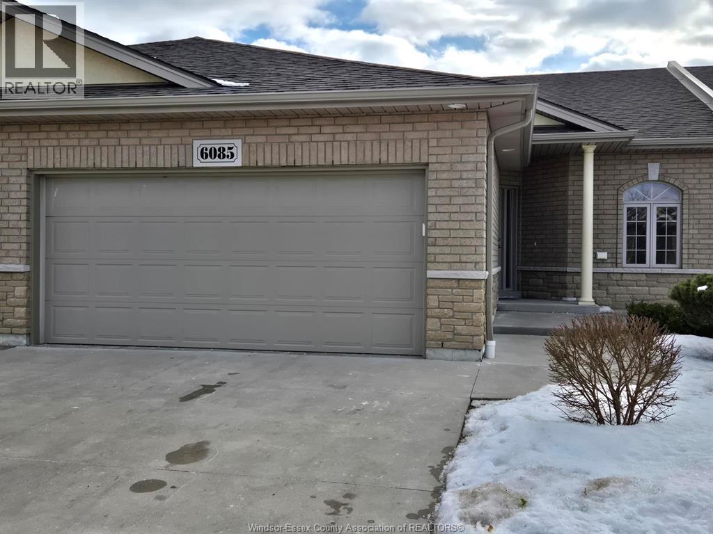 6085 Livingstone, Windsor — primary photograph