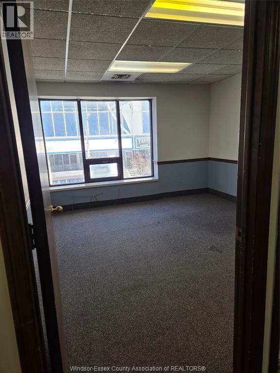 331 Ouellette Avenue #UPPER, Windsor — photograph 3