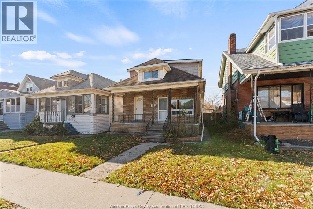1143 Lincoln Road, Windsor — photograph 3