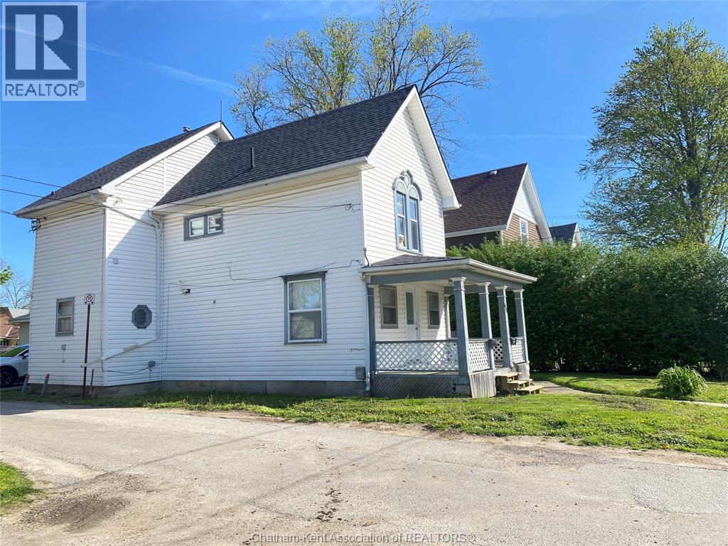 45 Gray Street, Chatham — photograph 2