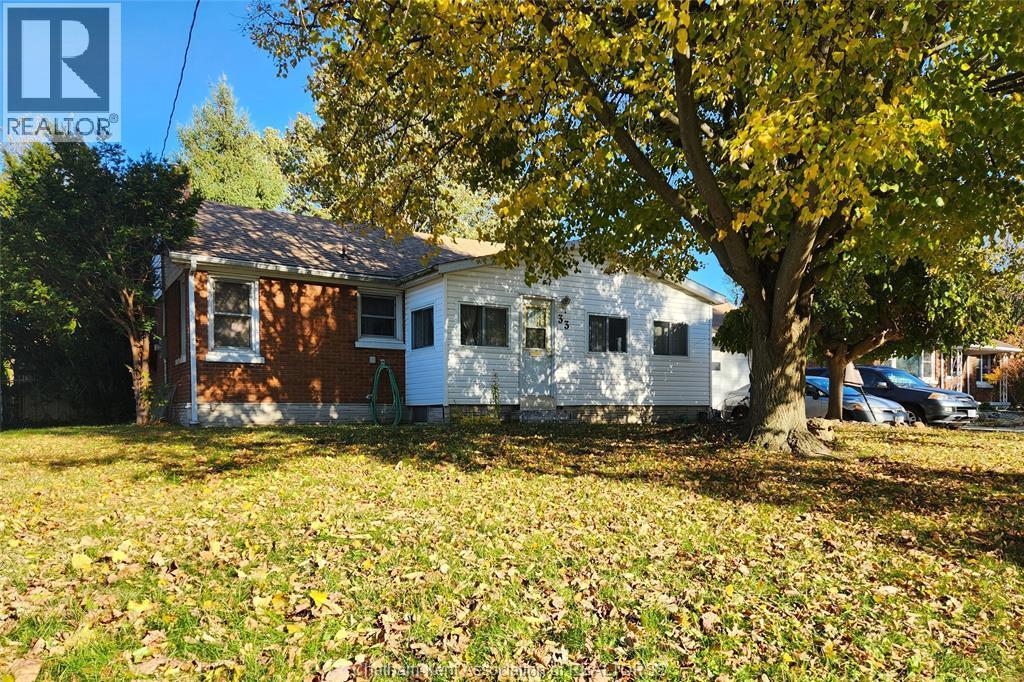 Single Family — 33 John Street, Chatham, Ontario