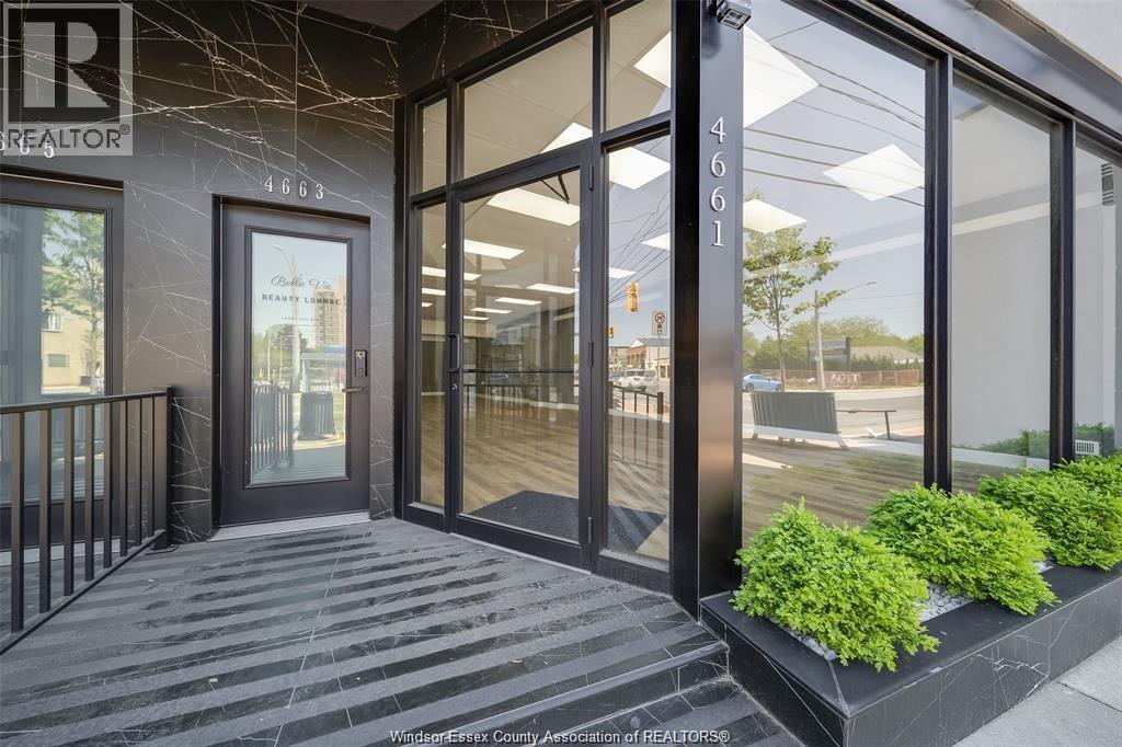 4667 Wyandotte Street #4661, Windsor — photograph 3
