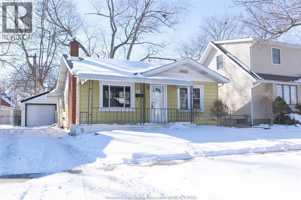 1819 Francois, Windsor — primary photograph