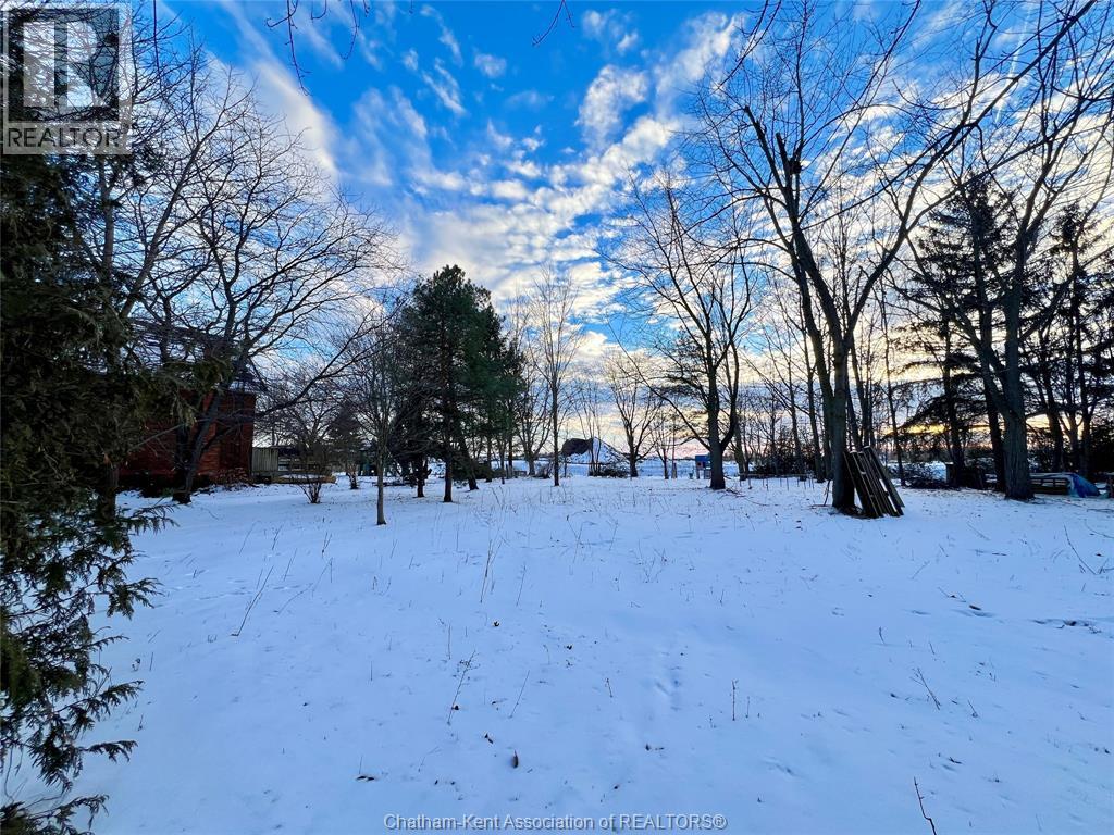 106 Erie Street, Ridgetown — photograph 3