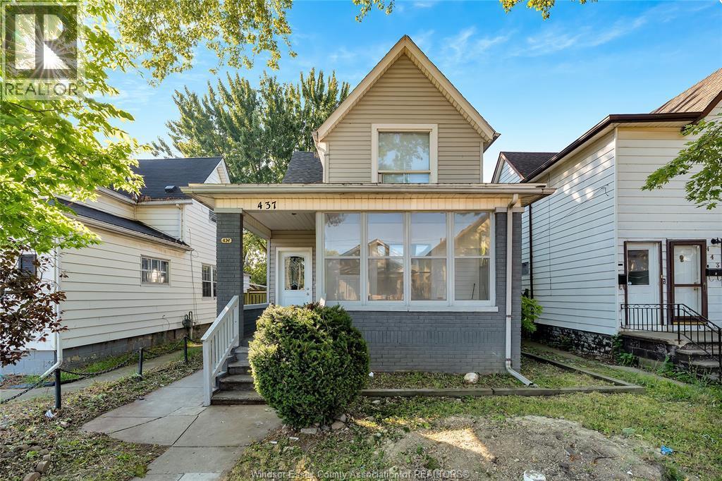 437 Karl Place, Windsor — primary photograph