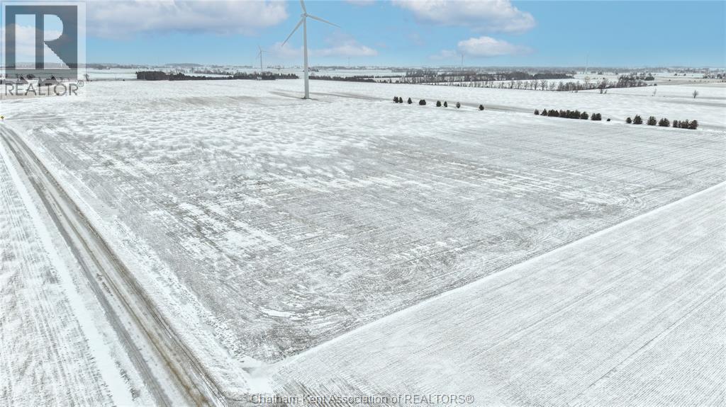 21502 Drake Road, Merlin — photograph 2