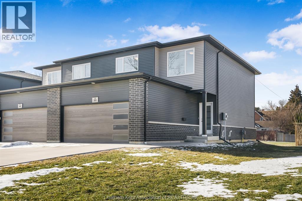 Single Family — 50 Llydican Avenue, Chatham, Ontario