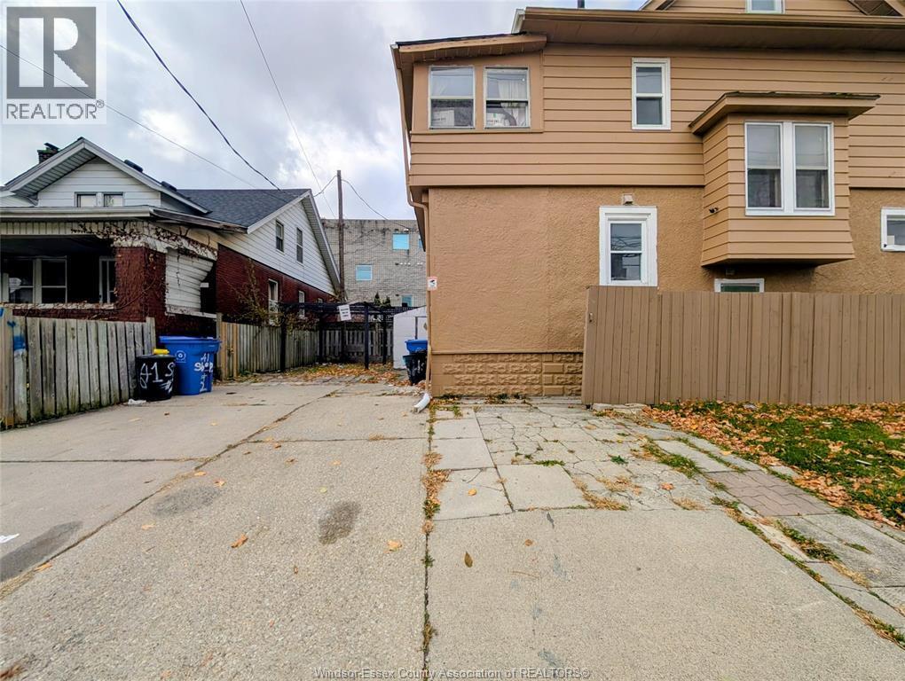 41 Shepherd Street, Windsor — photograph 2