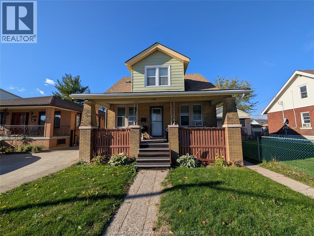 1739 Parent Avenue, Windsor — primary photograph