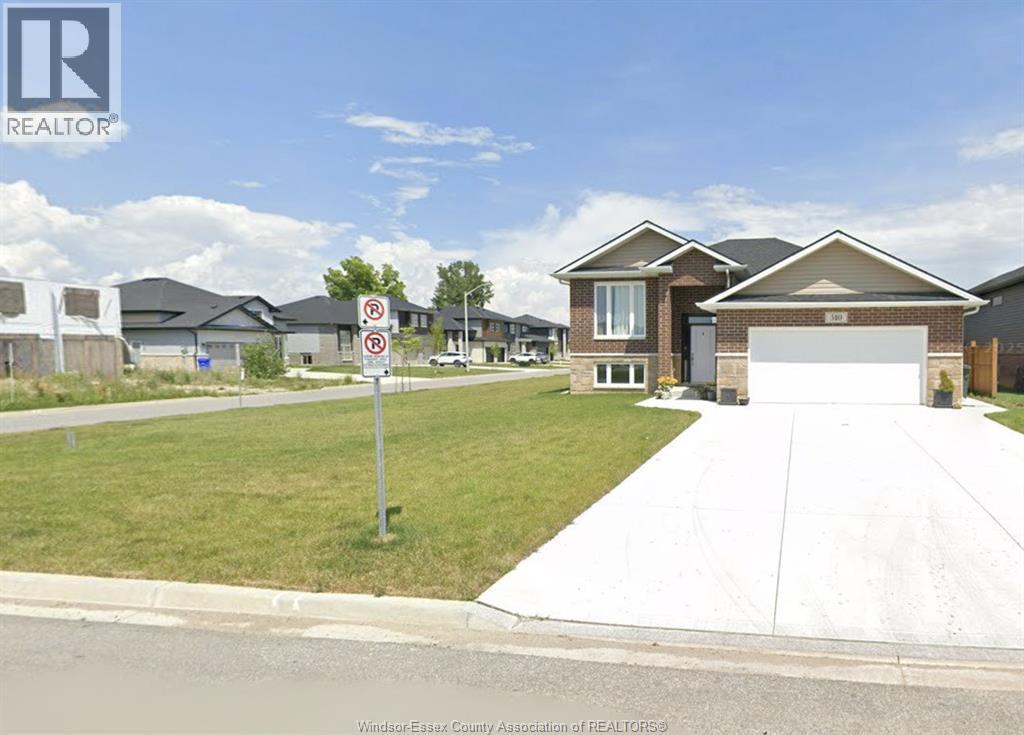 510 Harris, Amherstburg — photograph 2