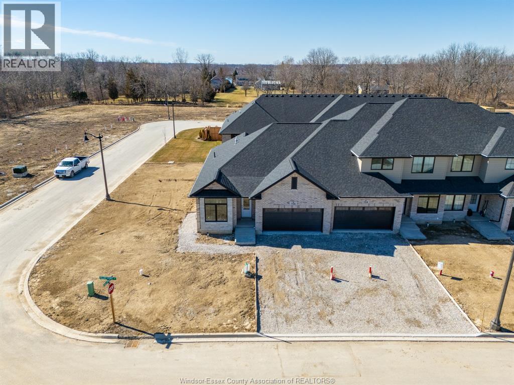 715 Elliot Point Road #B, Amherstburg — photograph 2
