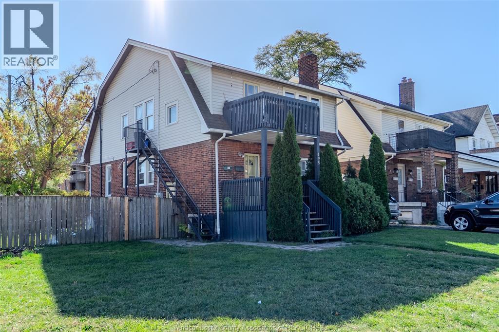 195-97 Hanna Street, Windsor — photograph 2