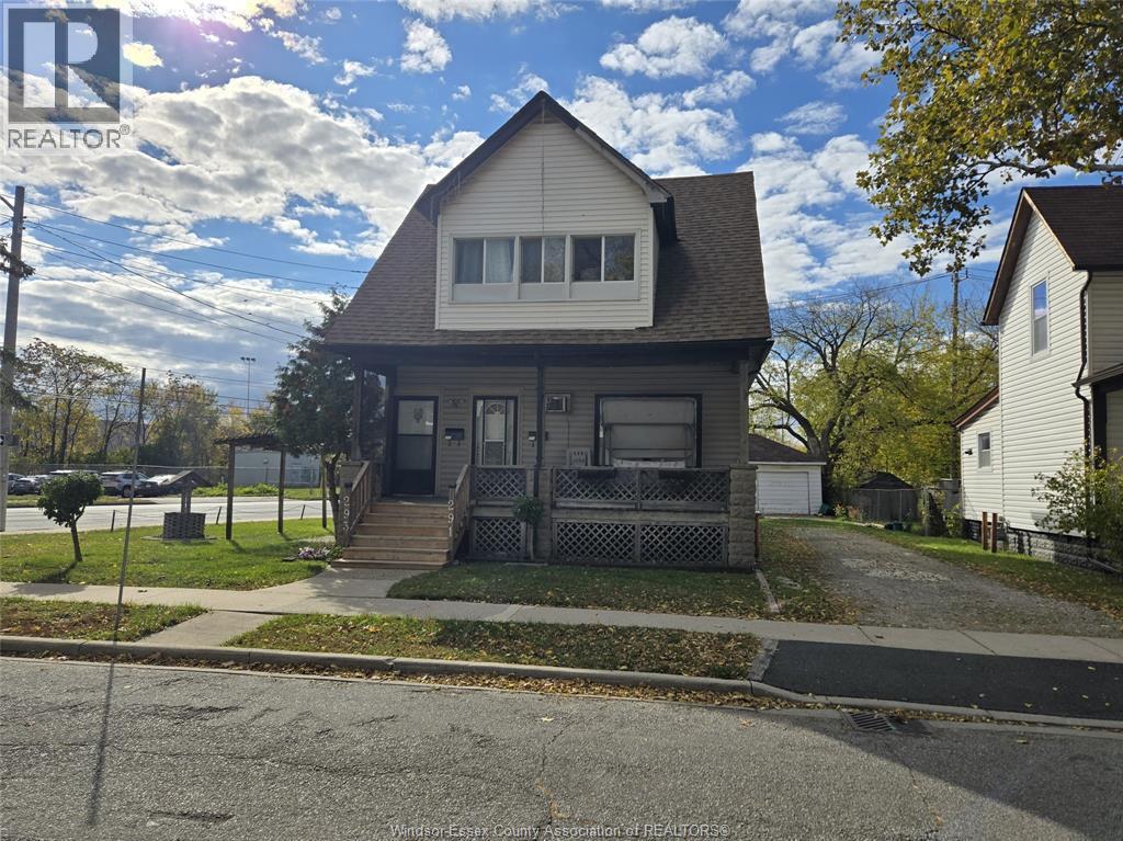 291 Belleview Avenue, Windsor — primary photograph