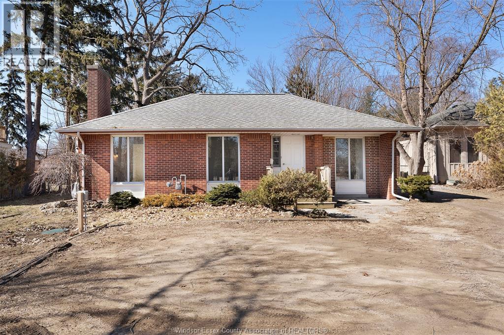 Single Family — 132 Division Street, Kingsville, Ontario