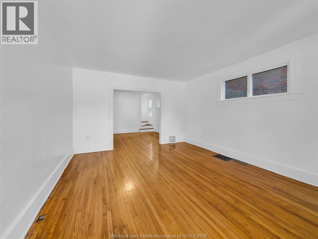 973 Pelissier Street, Windsor — photograph 3