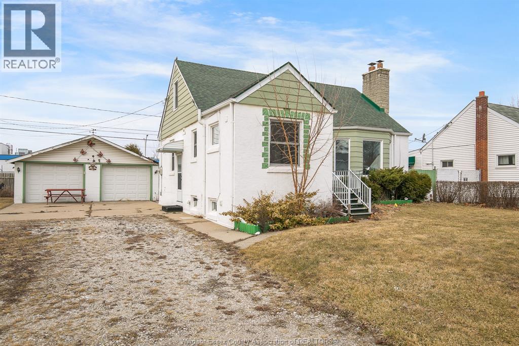 2653 Alexis Street, Windsor — photograph 3