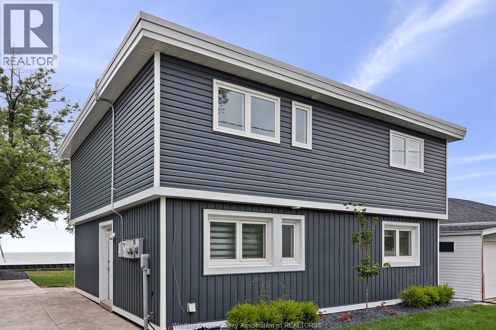 Multi-family — 1294 Shoreline Avenue, Lakeshore, Ontario