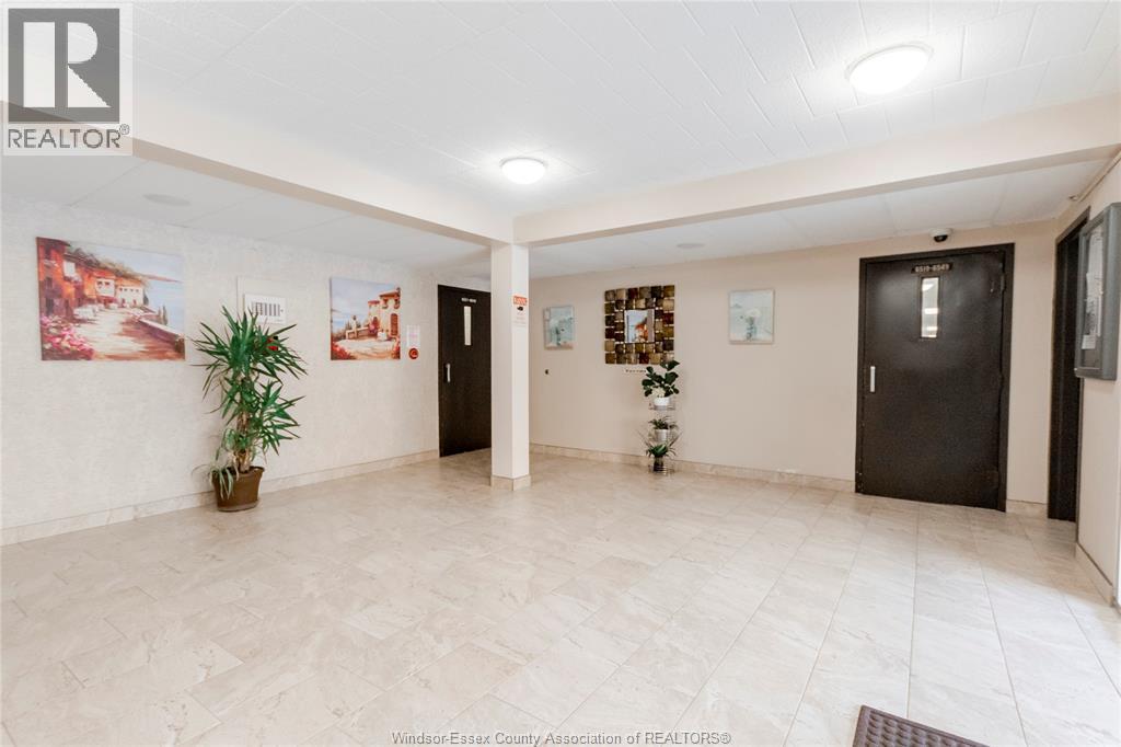 6595 Thornberry #2367, Windsor — photograph 2