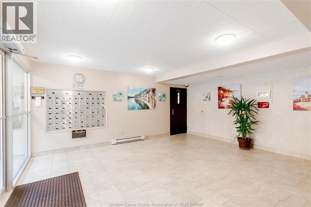 6595 Thornberry #2367, Windsor — photograph 3