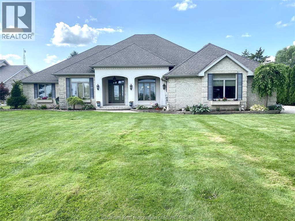 Single Family — 7635 Riverview Line, Chatham, Ontario