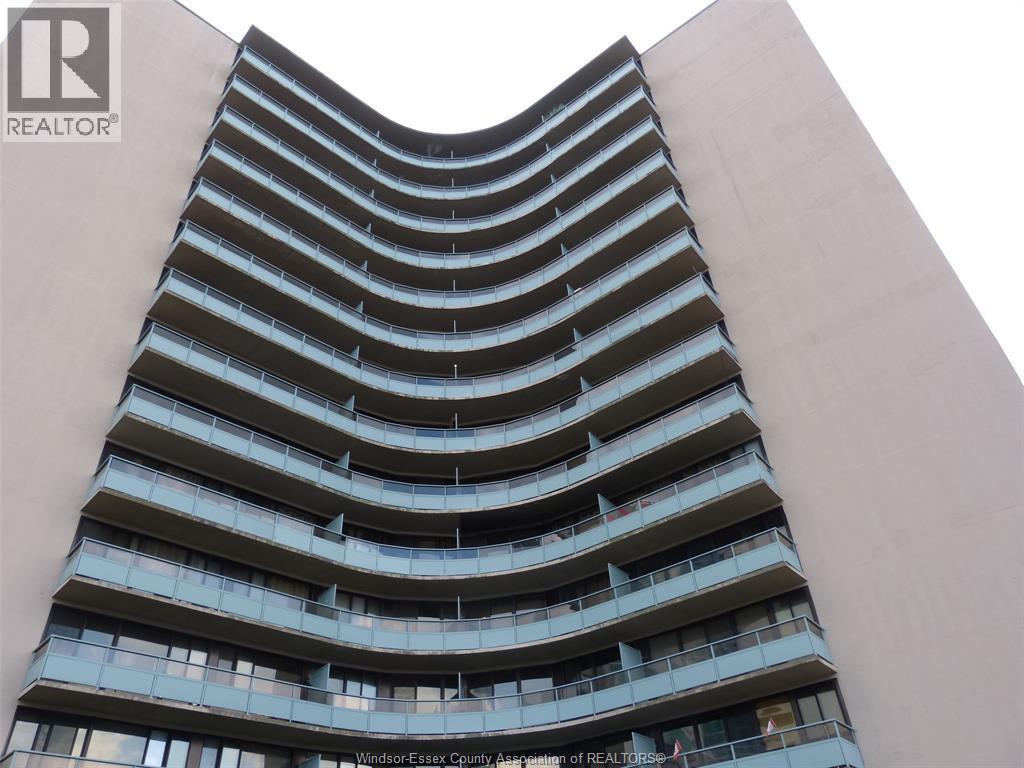 111 Riverside Drive #616, Windsor — primary photograph