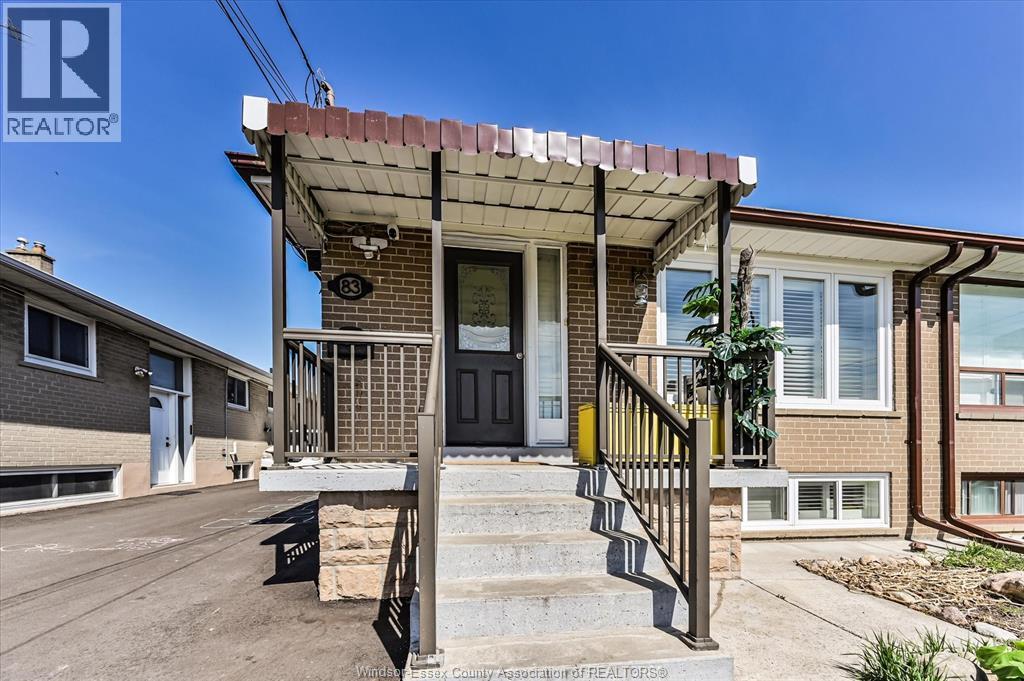 83 Northover Street, Toronto — photograph 3
