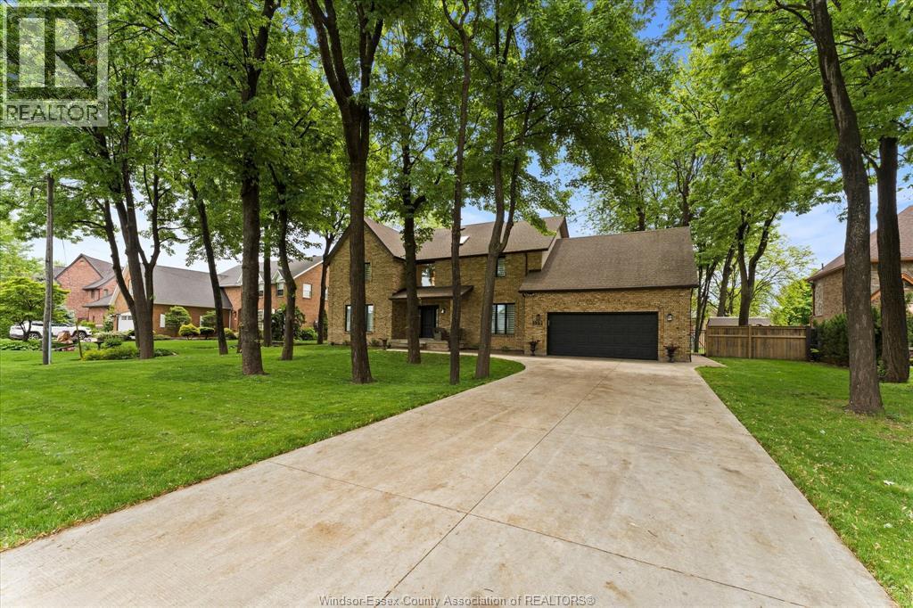 359 Elmgrove Drive, Lakeshore — photograph 3